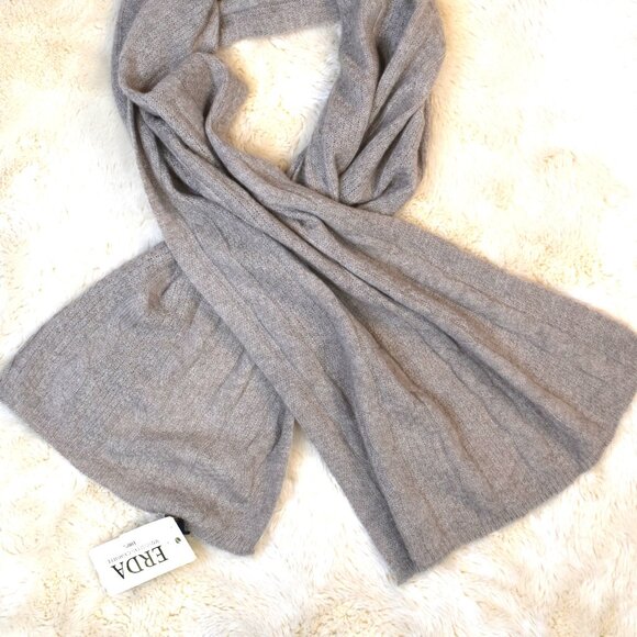 Erda 100% Cashmere Brown Scarf Soft Cozy Winter Essential NEW - Picture 7 of 8